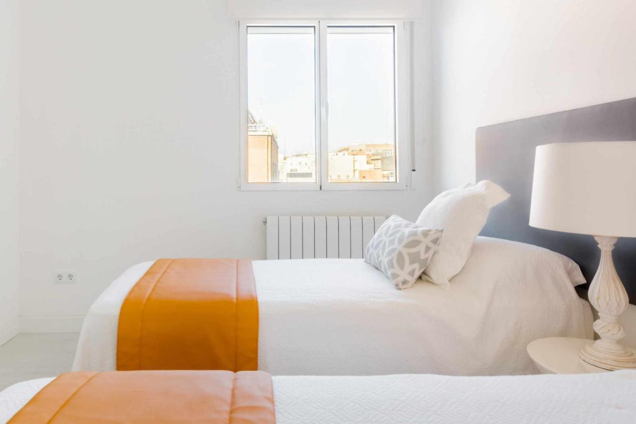 El Viso Smart III Apartment Madrid Luaran gambar